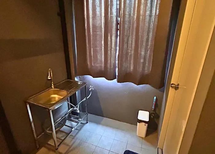 Bed & Breakfast Munchies Bangkok